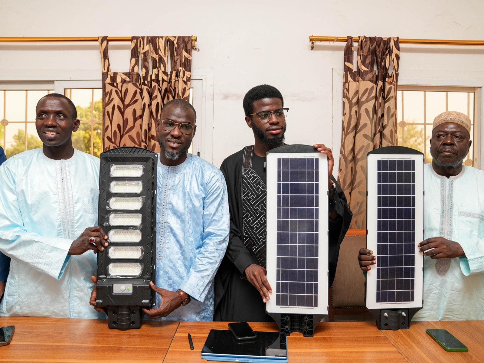 Image pour Installation de 500 lampadaires solaires